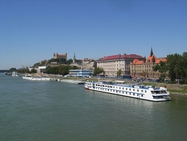 Danube 32