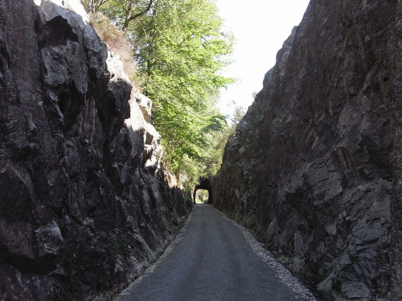 The NSCR runs on an old narrow gauge railway line between Egersund und Hellvik
La NSCR suit le tracé d'une ancienne ligne ferroviaire entre Egersund et Hellvik 103_nordsjoruta.jpg