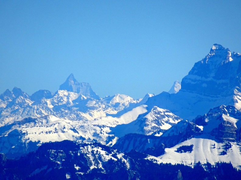 Le Cervin, la Dent d'Hérens et la Cime de l'Est, depuis la Barillette Barillette 12.02.23_7.jpg