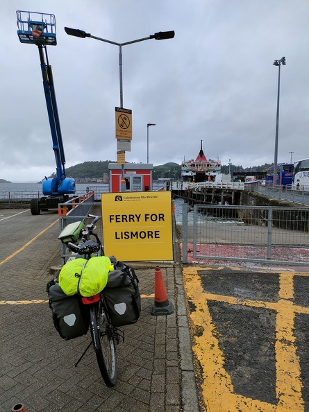 Attente du ferry pour Lismore UK2023_0757.jpg