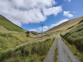 Première montée sur la 818 : vélo poussé...