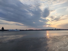 Le ferry nocturne pour l'Irlande, Liverpool